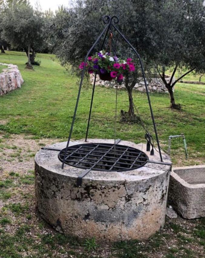 ספרלונגה Agriturismo Masseria Pozzo מראה חיצוני תמונה