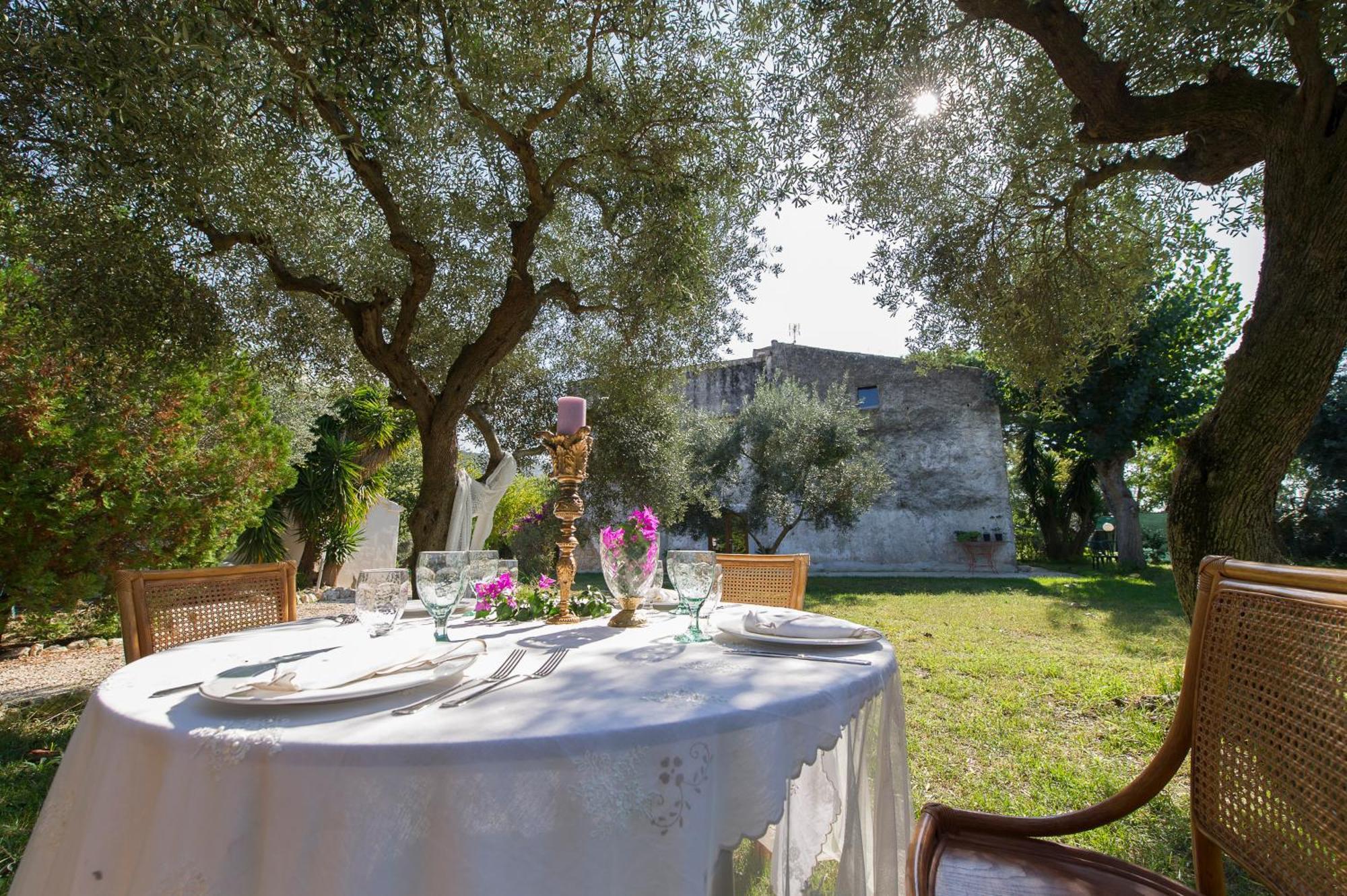 ספרלונגה Agriturismo Masseria Pozzo מראה חיצוני תמונה